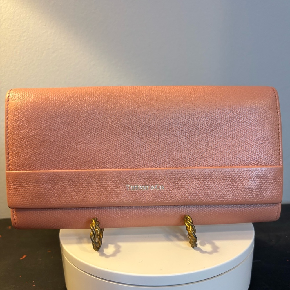 Tiffany & Co. Pink “Return to Tiffany” Leather Wallet EUC